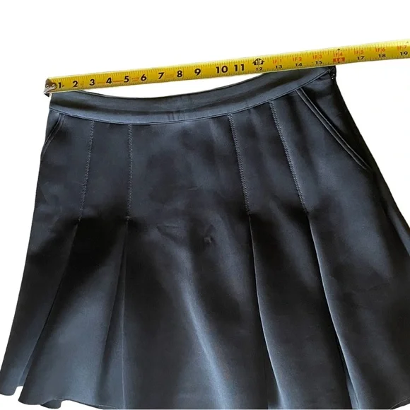 Rachel Zoe Black Indio Pleated Neoprene Ponte Mininskirt Sz 10 - Picture 10 of 15